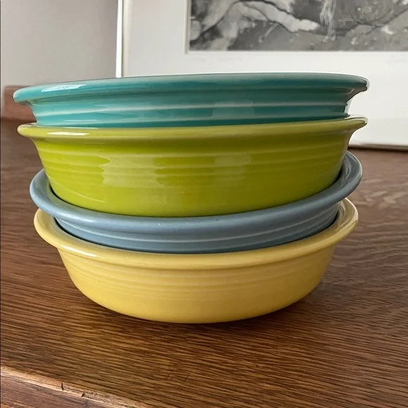 Vintage Fiestaware - Ceramic Bowls Set of 4 - Picture 1 of 3